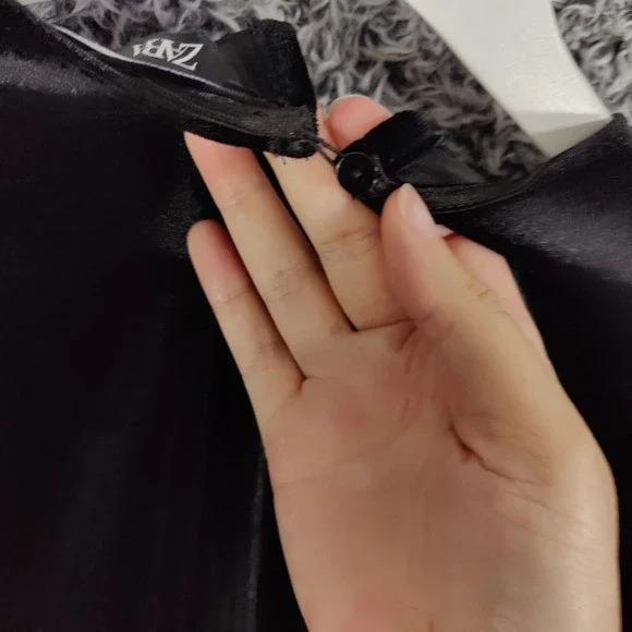 Zara Black Velvet Long Sleeve Mini Dress Womens Small Rhinestone Cutout Baddie - Picture 10 of 12